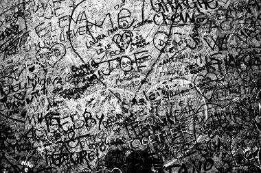 black and white graffiti2948 myspace layout